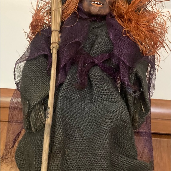 Vintage/Primitive witch tree topper 1980’s 23 inches tall - Picture 8 of 13